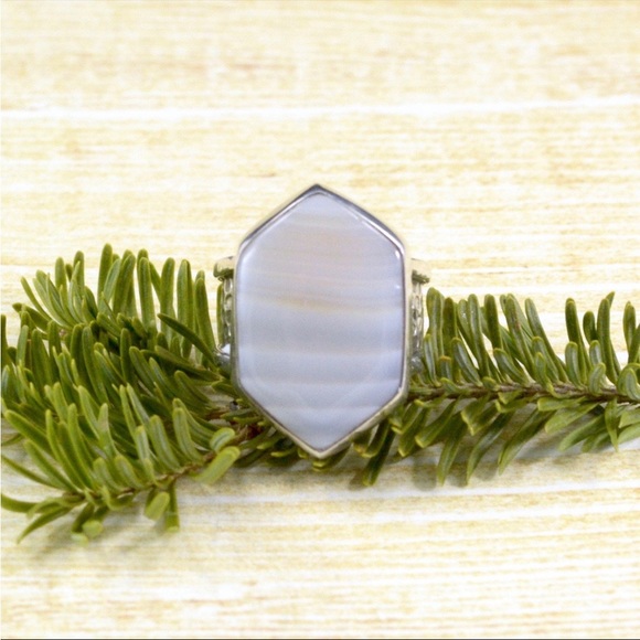 Angular White Banded Agate Ring // Agate Jewelry // Sterling Silver... - Picture 3 of 5